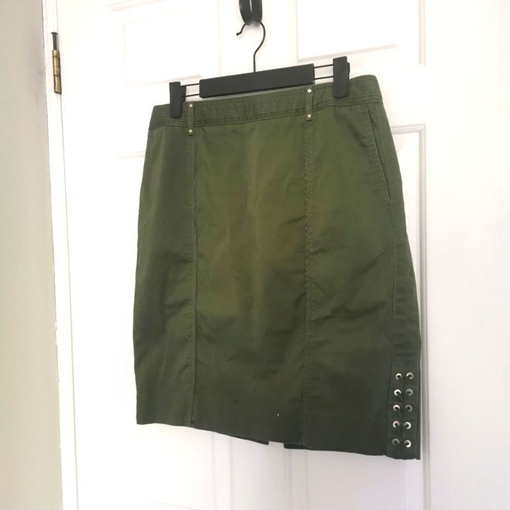 White house Black market pencil skirt size 10